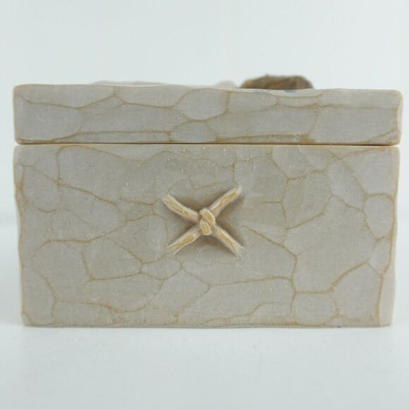 Demdaco Willow Tree Friendship Keepsake Box Susan Lordi 2003 - Picture 5 of 9